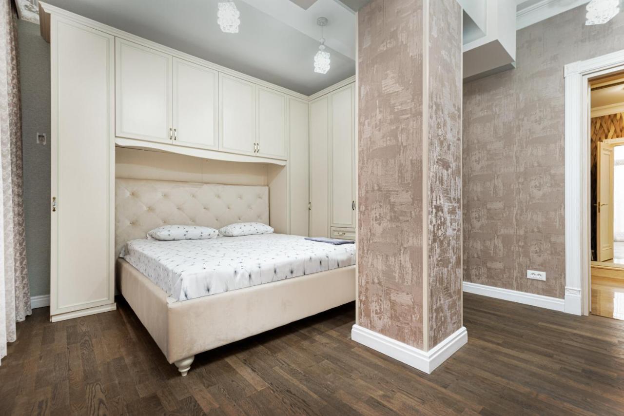אודסה Gefest Luxury Sea View Apartment מראה חיצוני תמונה